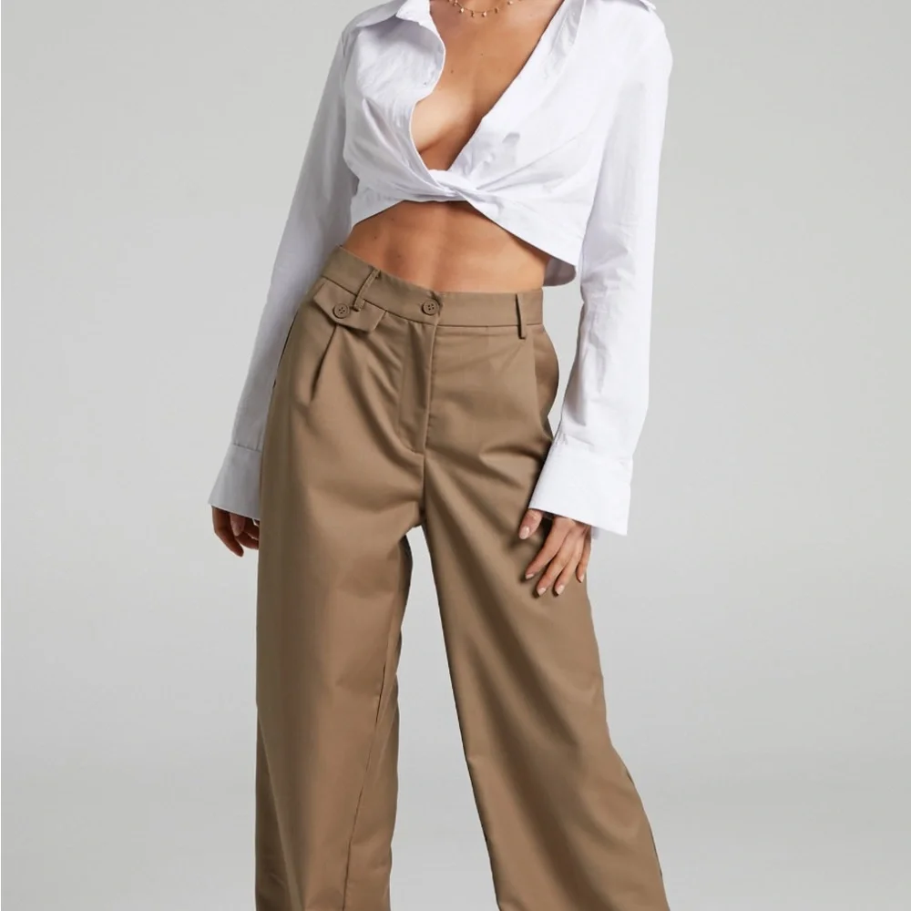 ShowPo Romola relaxed pocket flap detail Straight Leg Trousers
